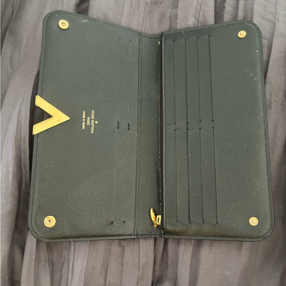 Vintage Louis Vuitton Kimono Wallet *Authentic* - Picture 2 of 3